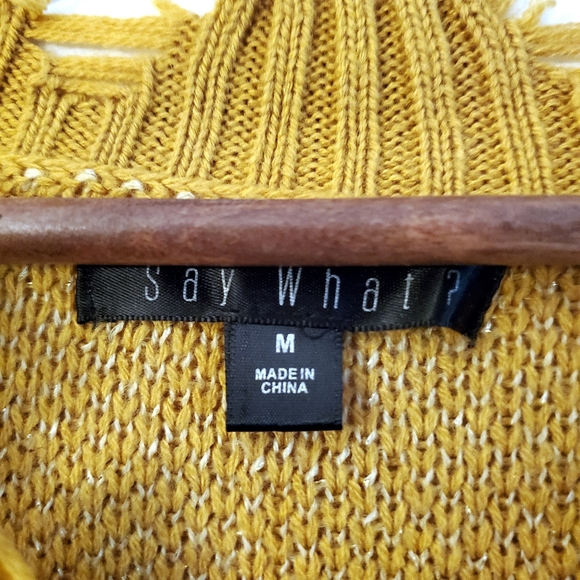 Say What V neck Mustard Yellow Star Distessed Sweater M NWOT - Picture 4 of 5